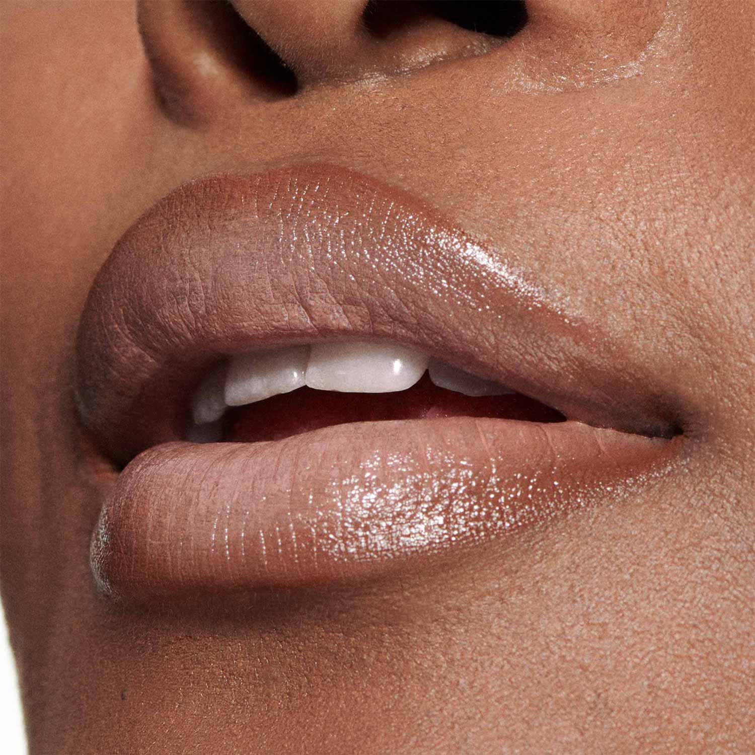 MACXIMAL SLEEK SATIN (LABIAL SATINADO)